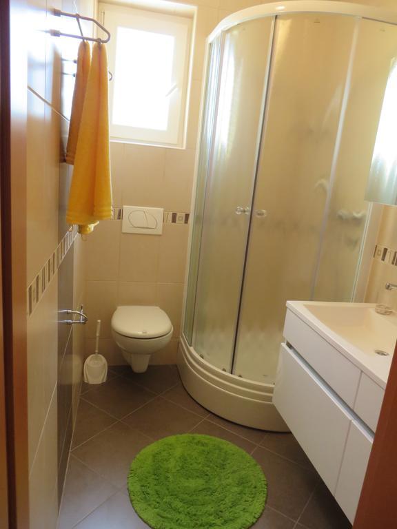 Apartments Luka Pakoštane Dış mekan fotoğraf