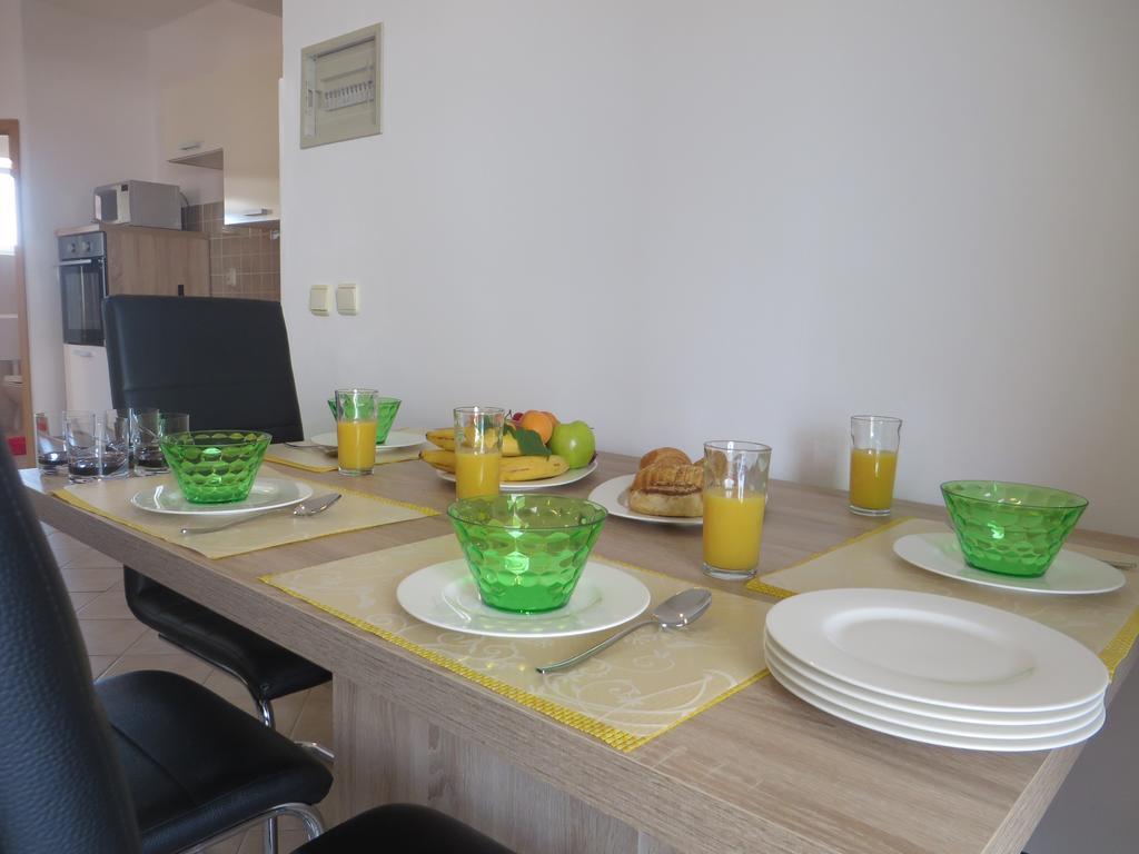 Apartments Luka Pakoštane Dış mekan fotoğraf